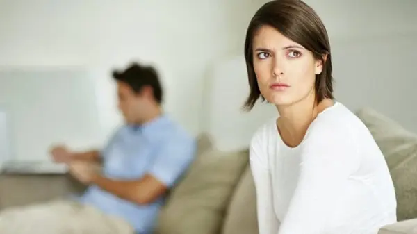 Какое слово может разрушить даже самый крепкий брак: не употребляйте его, советуют психологи