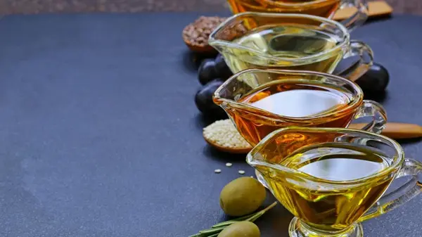 4 диетологов спросили, какое растительное масло самое полезное: все дали одинаковый ответ