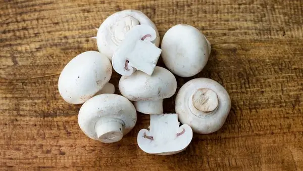 Вот как надо хранить грибы, чтобы они оставались свежими целую неделю