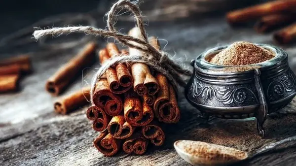 Это насекомое не боится ничего, кроме запаха корицы: где нужно рассыпать специю