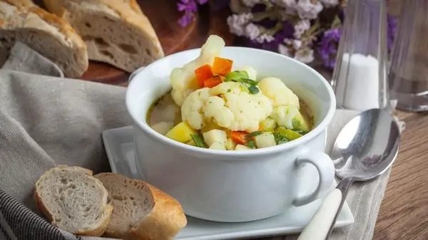 Суп с фасолью и цветной капустой: рецепт без мяса
