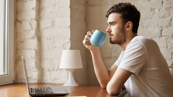 Какой кофе не стоит пить: диетолог предостерегла от 9 частых ошибок