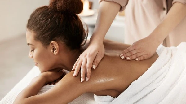 Професійний масаж у салоні Doremi: турбота про тіло та душу