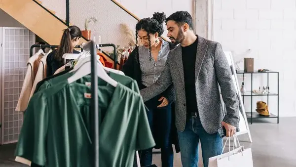 Эти ошибки сделают образ дешевым: стилист раскрыла секреты осеннего гардероба