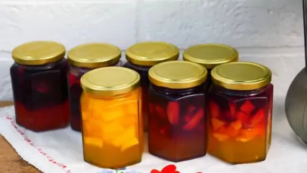 Фрукты в желе на зиму: рецепт необычной консервации