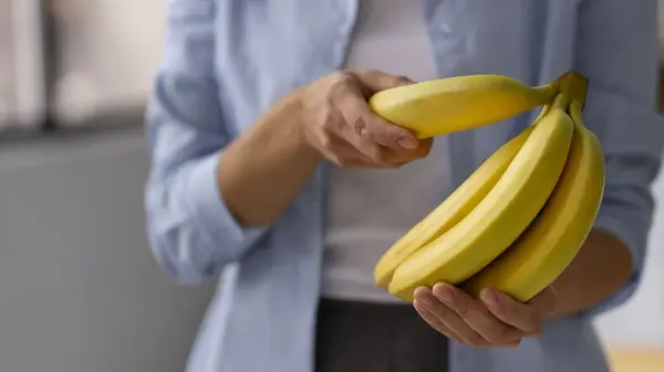 Точно не в холодильнике: продавец фруктов объяснил, где лучше хранить бананы