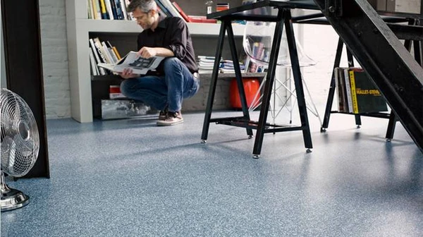 Коммерческий линолеум: особенности и что стоит учесть при его выборе