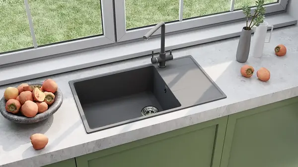 9 вещей, которые категорически нельзя бросать в кухонную раковину