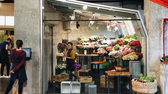 Торговое оборудование для цветочного бизнеса