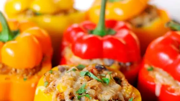 Как приготовить фаршированный перец: советы, как превратить обычное блюдо в шедевр