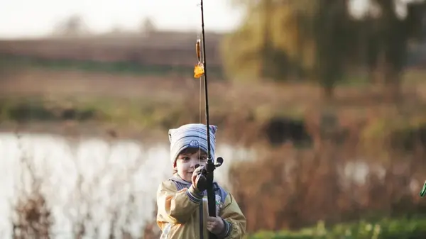 Когда рыба клюет лучше всего: 7 самых удачных дней октября 2025