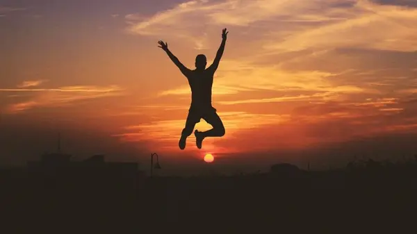 Эти три знака зодиака получат особый подарок судьбы ближе к Новому году