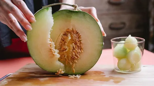 О них не все знают: шесть полезных свойств дыни