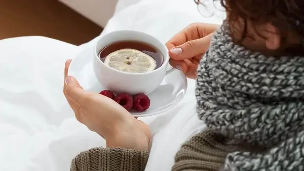 Как обеспечить свой организм витамином С во время ОРВИ: советы врача