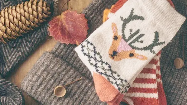 Большинство делает это неправильно: подологи рассказали, как выбирать носки без вреда для ног