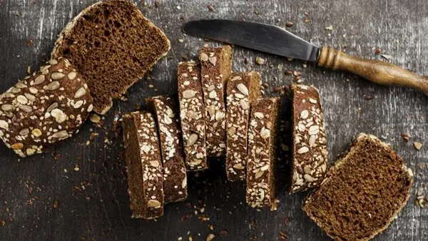 Назван самый полезный хлеб для снижения холестерина