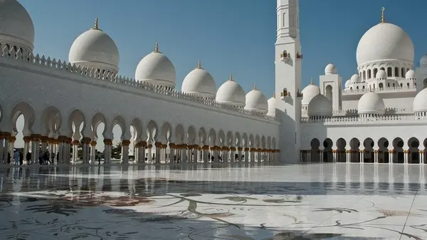 Топ-20 городов мира, где жители чувствуют себя самыми счастливыми