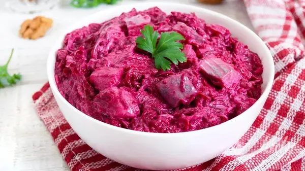 Салат «ленивая шуба»: рецепт интересного блюда