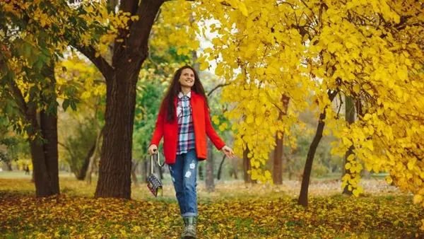 Лучшая утренняя привычка для повышения уровня витамина D и серотонина