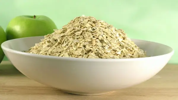 Вы будете шокированы: популярная каша ускоряет старение и даже провоцирует мешки под глазами