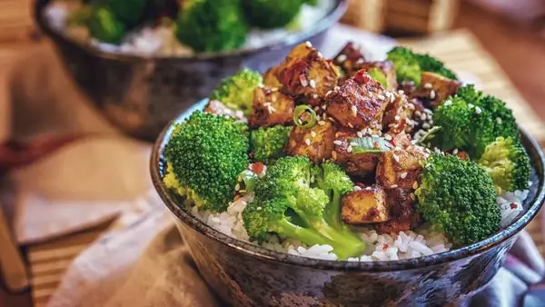 Секрет идеальной брокколи: как избежать переваренного пюре и горечи?