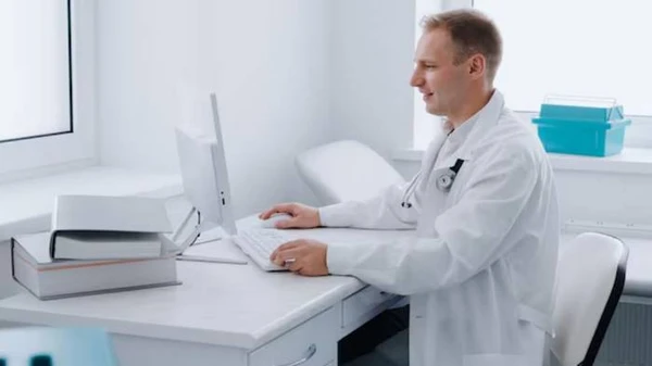 Медицинская информационная система qMS: что о ней известно