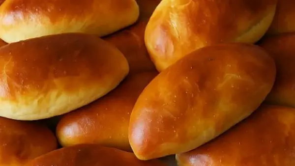 Пирожки без молока и яиц: простой рецепт на воде, который покорит даже новичков