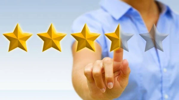 Корисні поради пацієнтам: як обрати стоматолога та залишити відгук у П