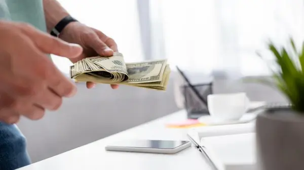 5 важных деталей, которые следует проверить перед покупкой б/у смартфона