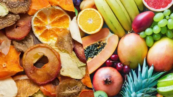 Что полезнее — фрукты или сухофрукты: эксперты дали четкий ответ