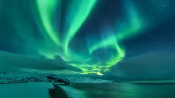 От марсианских пейзажей до северного сияния: 13 лучших мест в Европе для зимнего путешествия