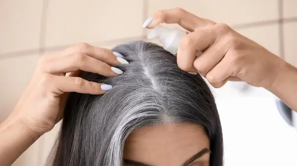 Чем закрасить седину, если краска «не берет» или быстро смывается: 6 проверенных народных средств