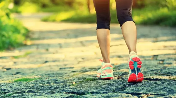 Как полезнее ходить – быстро или медленно: эксперты пришли к неожиданным выводам