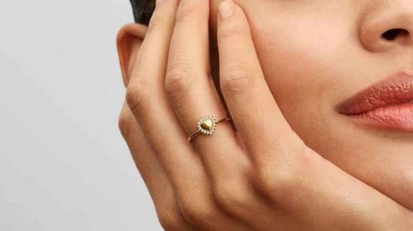 Украшения Pandora: почему ювелирный бренд продолжает покорять сердца