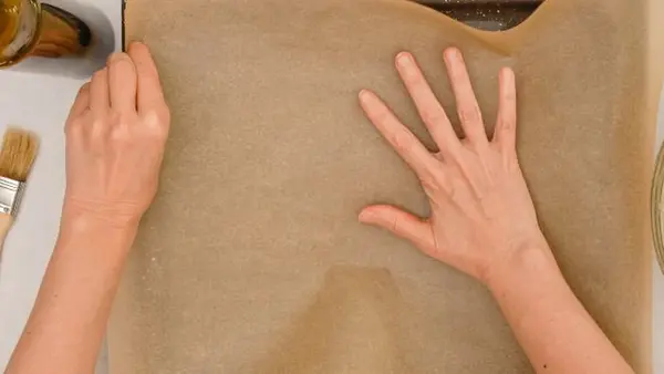 Бумага для выпечки выдерживает только эту температуру: потом выделяются токсины