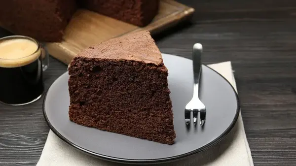 Шоколадный бисквит без яиц и молока: рецепт для тех, кто постится