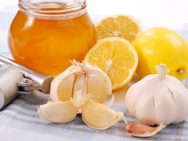​Настойка чеснока с лимоном — польза и применение
