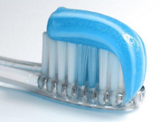 Безопасна ли ваша зубная паста?