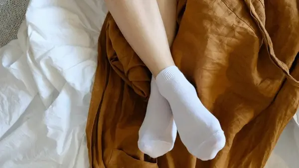 Всего один простой трюк — и ваши белые носки останутся идеально чистыми