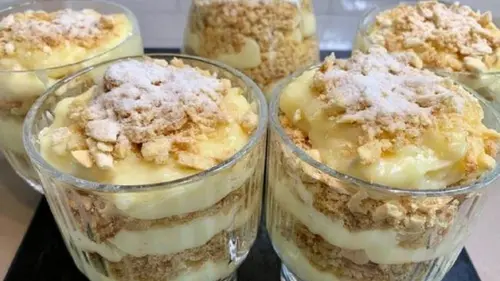 Ленивый «Наполеон» в стакане за 15 минут. Рецепт, который спасает