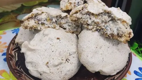 Хрустящее белковое печенье с орехами и кокосом: простой рецепт, если остались белки