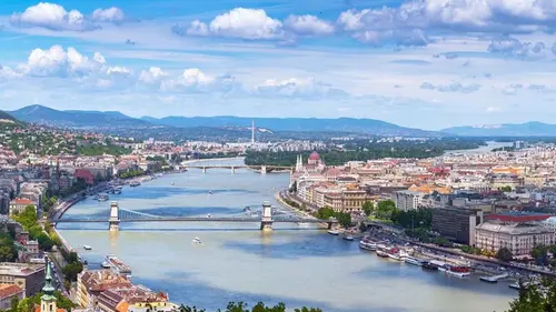 Путешествия в Венгрию: экскурсии, круизы по Дунаю и отдых в Будапеште