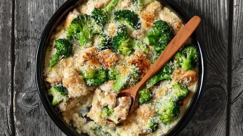 Запеканка из брокколи, куриного филе и сыра: рецепт вкусного и полезного блюда