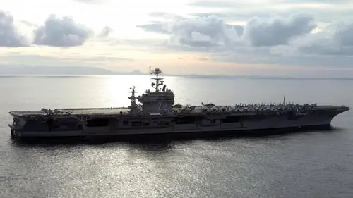 Топливо, еда и авиация: сколько на самом деле стоит USS Abraham Lincoln