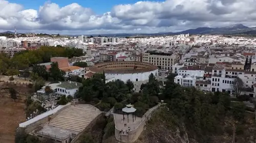 Назван город для зимнего отдыха, идеально подходящий для романтики