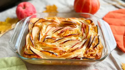Главный конкурент Шарлотки: нежнейший яблочный пирог из теста филло с кремом