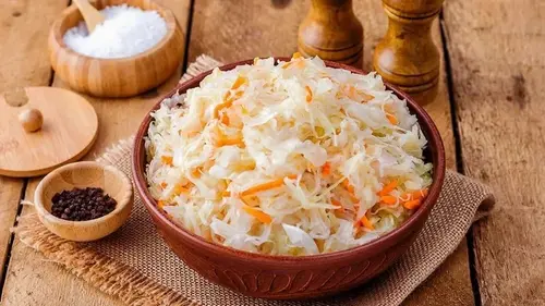 Когда квасить капусту в феврале 2026 года: лучшие даты по лунному календарю