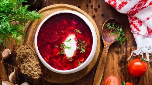 Сколько дней можно хранить борщ в холодильнике — ответ удивит