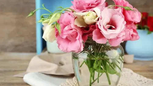 Как сохранить свежесть срезанных цветов — профессиональные советы