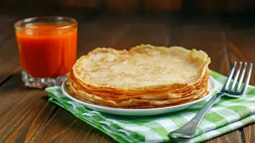 Постные блины на минеральной воде: рецепт для завтрака
